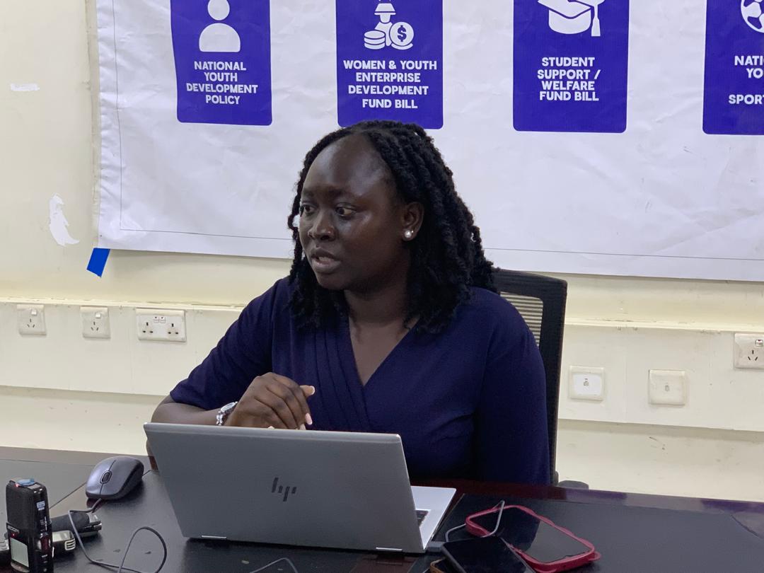 PRIORITIZE STUDENT SUPPORT FUND BILL GOVERNMENT URGED